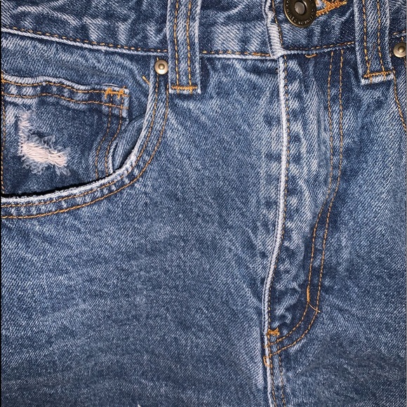 Cotton On High Rise Shorts - Picture 5 of 6